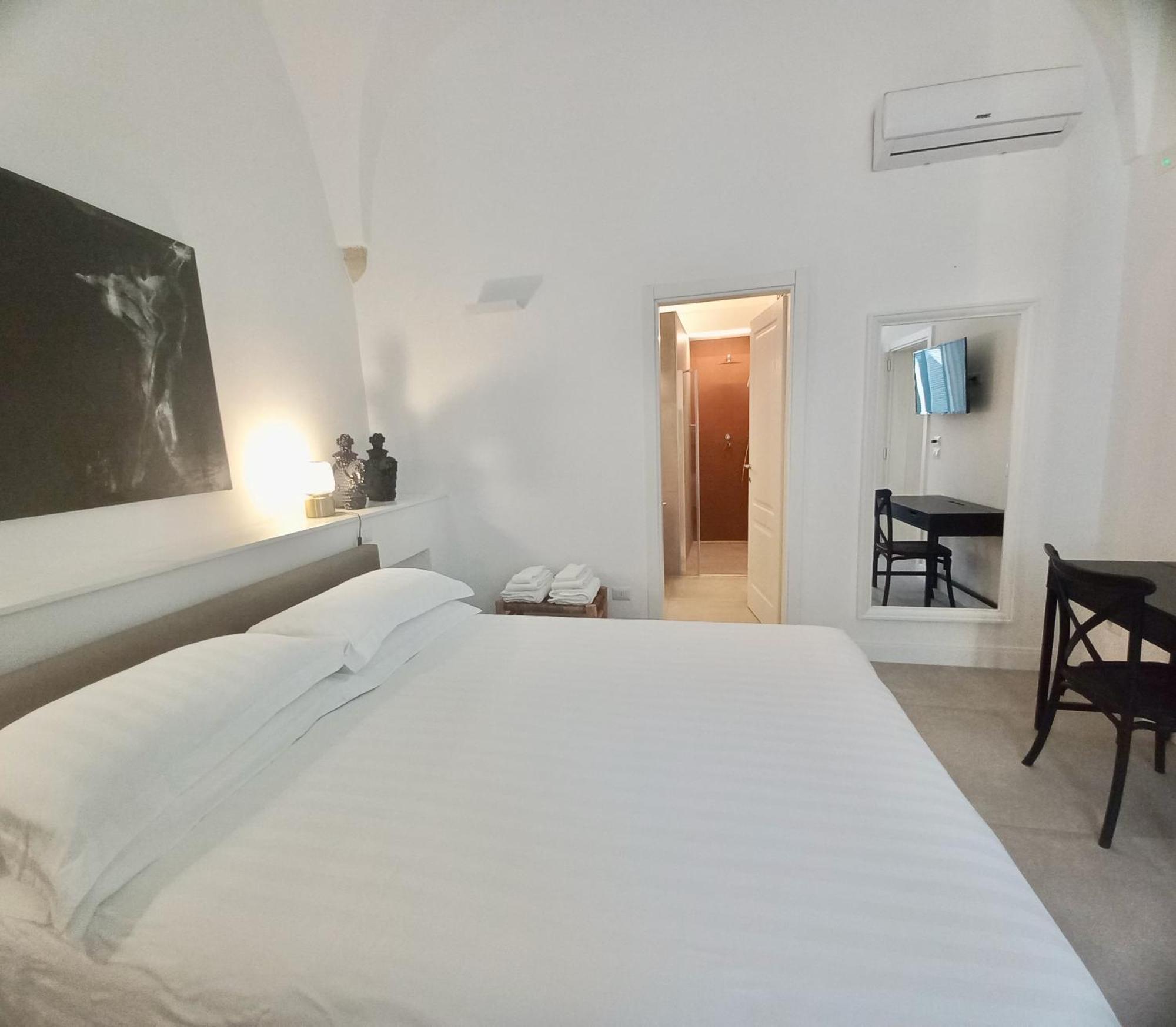 Li Frati Suite Lecce Eksteriør bilde